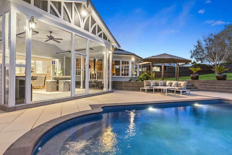 Kirinaran Manor | Pool & Games Room in Frankston South, Victoria - Holiday rental photo 1